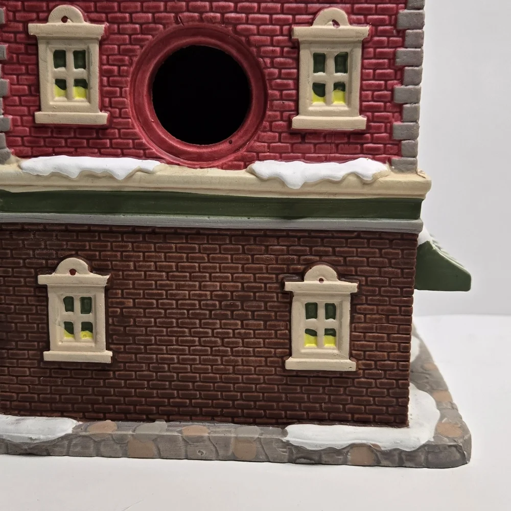 Lemax Juliette's Croissants And Coffee Shop "Christmas Village House" - Picture 3 of 7